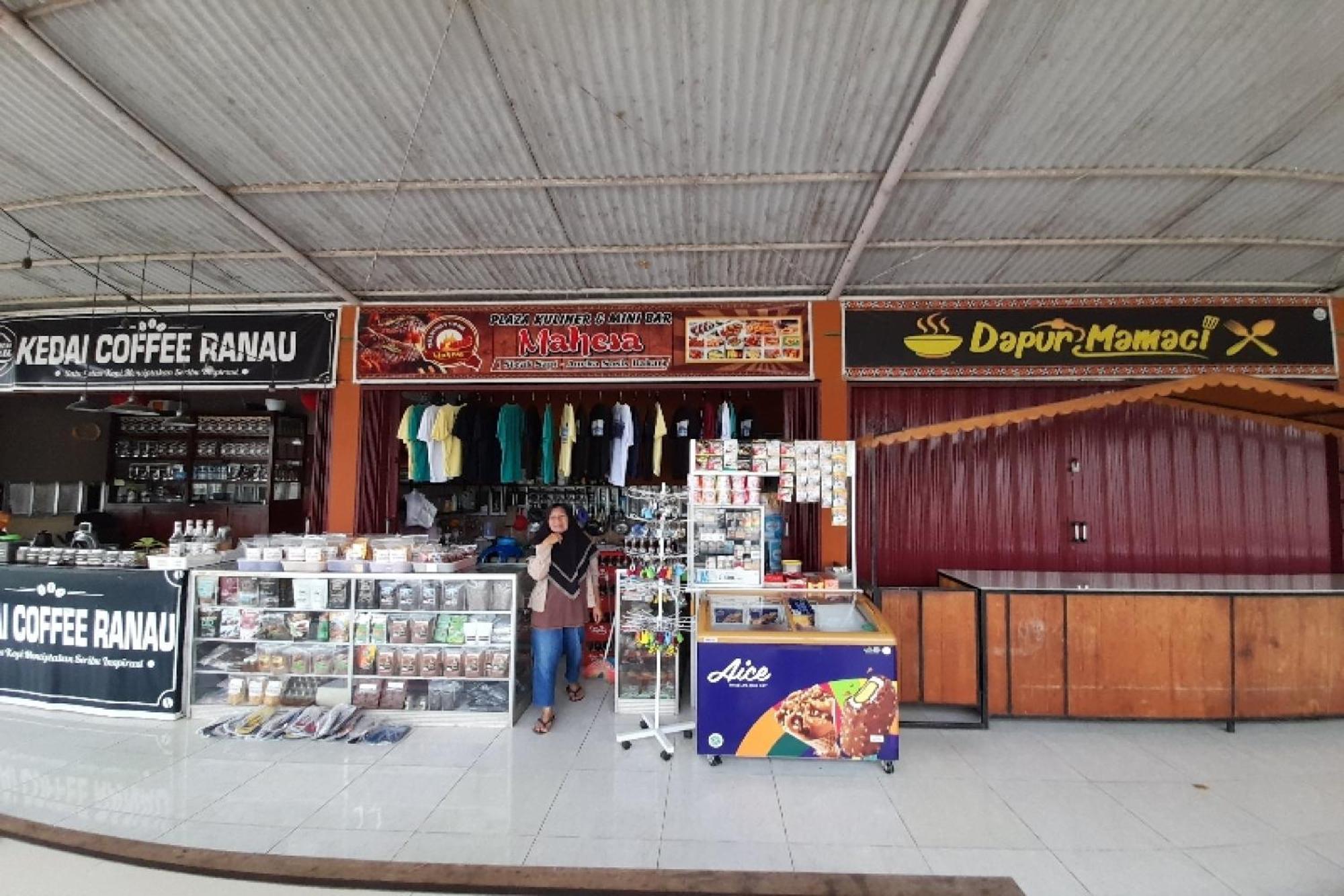 Oyo Homes 91248 Desa Wisata Banding Agung Danau Ranau Экстерьер фото